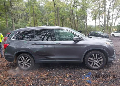 2017 Honda Pilot Touring из США, поврежденный, VIN 5FNYF6H98HB025958